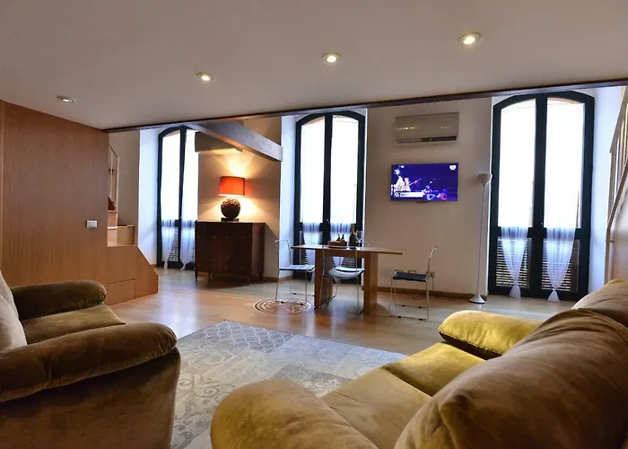 IzzHome Full Center Grand