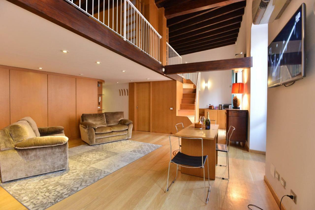 Izzhome Full Center Grand Apartamento