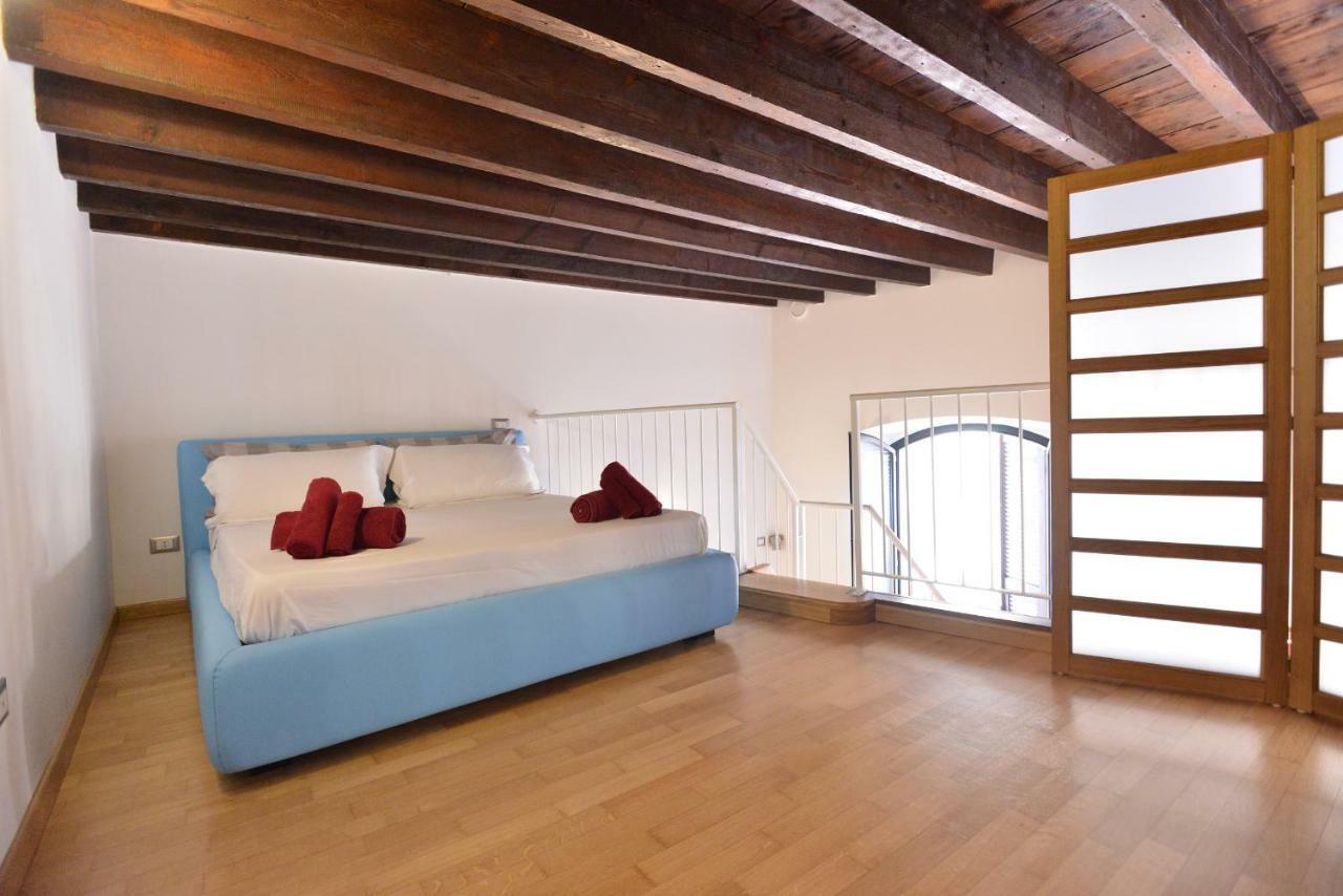 Izzhome Full Center Grand Appartamento *