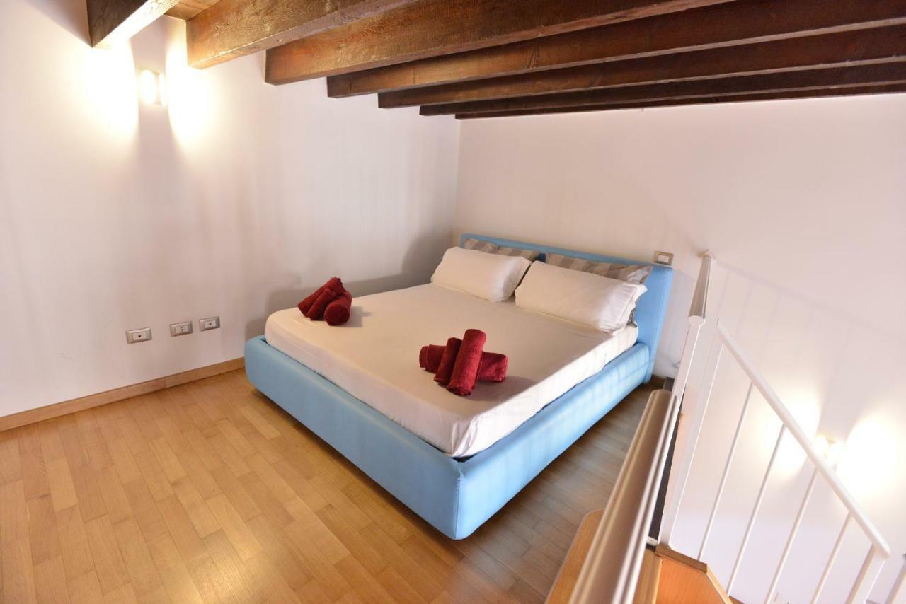 Izzhome Full Center Grand Apartamento